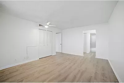 5700 NW 2nd Avenue #705, Boca Raton, FL 33487 - Photo 14