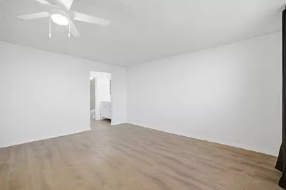 5700 NW 2nd Avenue #705, Boca Raton, FL 33487 - Photo 14