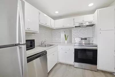 5700 NW 2nd Avenue #705, Boca Raton, FL 33487 - Photo 8