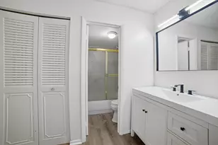 5700 NW 2nd Ave, Boca Raton, FL 33487 - Photo 16