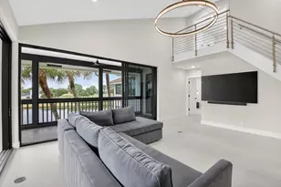 19221 Sabal Lake Dr, Boca Raton, FL 33434 - Photo 20
