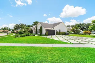 2470 Sandstone Ct, Wellington, FL 33414 - Photo 24