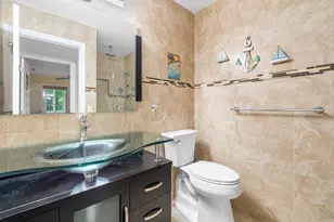 334 Burgundy G, Delray Beach, FL 33484 - Photo 14