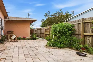 550 NE 37th St, Pompano Beach, FL 33064 - Photo 14