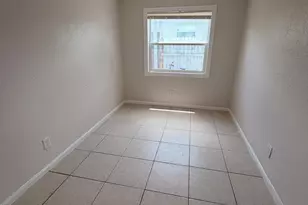 1618 W 26th Ct, Riviera Beach, FL 33404 - Photo 12