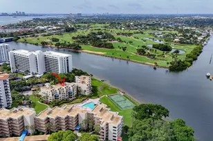 364 Golfview Rd, North Palm Beach, FL 33408 - Photo 58