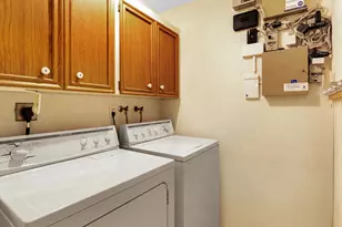 2141 NE 67th St, Fort Lauderdale, FL 33308 - Photo 30