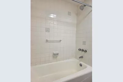 640 SE 2nd Avenue #111, Boynton Beach, FL 33435 - Photo 12