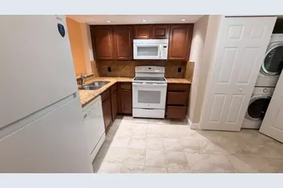 24 Abbey Lane #107, Delray Beach, FL 33446 - Photo 6