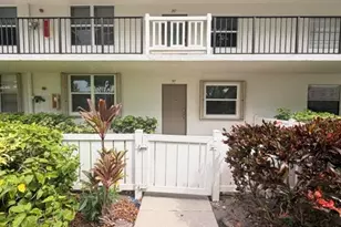 24 Abbey Ln, Delray Beach, FL 33446 - Photo 2