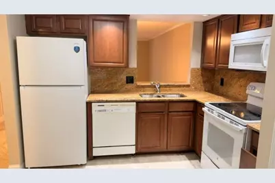 24 Abbey Lane #107, Delray Beach, FL 33446 - Photo 8