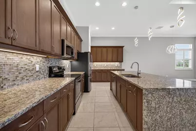 9318 SW Miracoli Way, Port Saint Lucie, FL 34987 - Photo 18