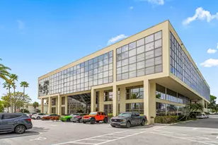 631 US-1, North Palm Beach, FL - Photo 1