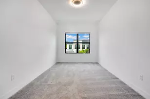 8358 NW 7th Pl, Plantation, FL 33324 - Photo 12