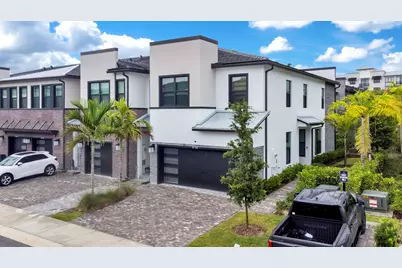 8358 NW 7th Place, Plantation, FL 33324 - Photo 2