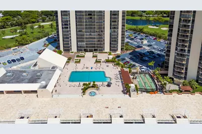 20335 W Country Club #1901, Aventura, FL 33180 - Photo 48