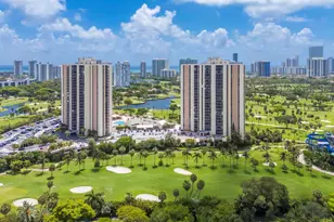 20335 W Country Club, Aventura, FL 33180 - Photo 70