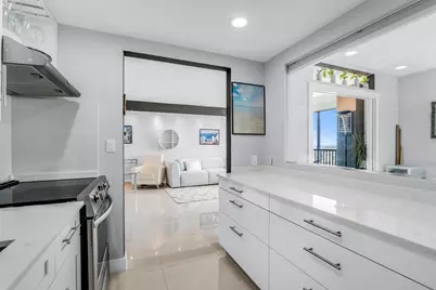 20335 W Country Club #1901, Aventura, FL 33180 - Photo 22
