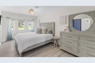 612 SE 10th Avenue, Deerfield Beach, FL 33441 - Photo 16