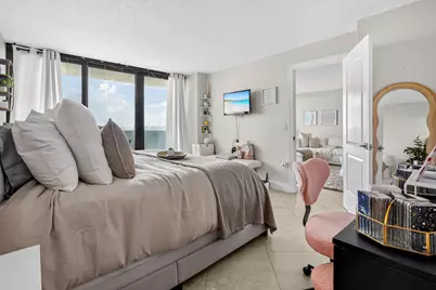 5600 N Flagler Drive #1106, West Palm Beach, FL 33407 - Photo 12