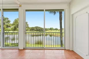 4775 S Harbor Dr, Vero Beach, FL 32967 - Photo 2