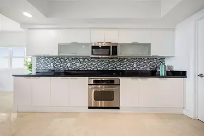 14951 Royal Oaks Lane #1109, North Miami, FL 33181 - Photo 6