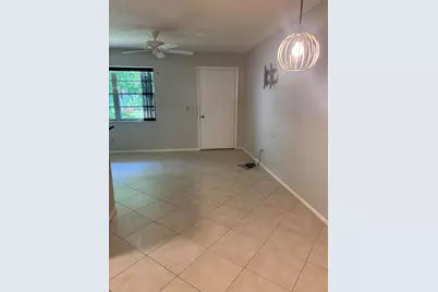 29 Lake Vista Trail #104, Port Saint Lucie, FL 34952 - Photo 4