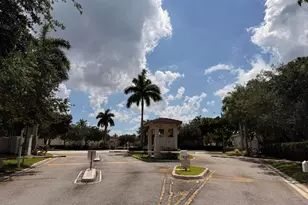 2512 NW 4th St, Boynton Beach, FL 33426 - Photo 2