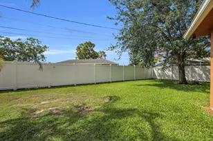 2522 SE Lyman Cir, Port Saint Lucie, FL 34952 - Photo 30