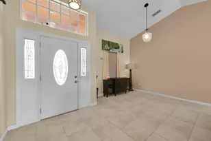 2522 SE Lyman Cir, Port Saint Lucie, FL 34952 - Photo 4