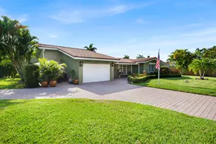 1755 E Terra Mar Dr, Lauderdale by the Sea, FL 33062 - Photo 2