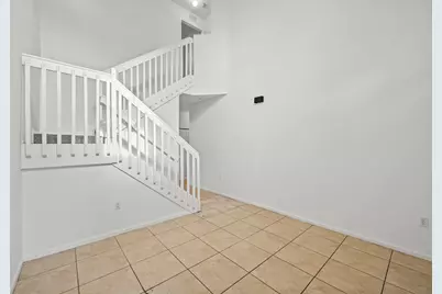 304 N Palm Villas Way, Palm Springs, FL 33461 - Photo 12