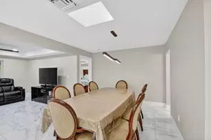 2277 Summit Blvd, West Palm Beach, FL 33406 - Photo 8
