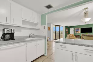 2800 N Ocean Dr, Singer Island, FL 33404 - Photo 12