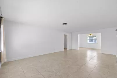 1714 SW 19th Drive, Boynton Beach, FL 33426 - Photo 4