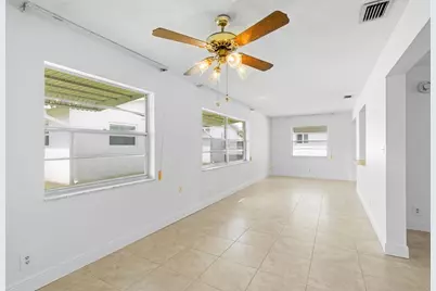 1714 SW 19th Drive, Boynton Beach, FL 33426 - Photo 12