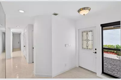 21849 Town Place Drive, Boca Raton, FL 33433 - Photo 8