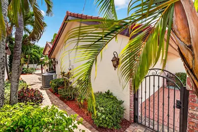 21849 Town Place Drive, Boca Raton, FL 33433 - Photo 6