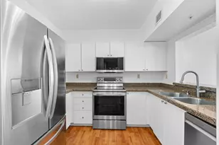 3020 NE 32nd Ave, Fort Lauderdale, FL 33311 - Photo 8