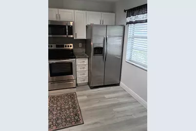 414 SE 10th Street #107, Dania Beach, FL 33004 - Photo 4