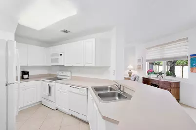 2968 Deer Creek Country Club Boulevard, Deerfield Beach, FL 33442 - Photo 10