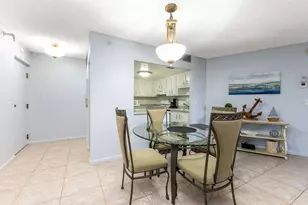 2800 N Ocean Dr, Singer Island, FL 33404 - Photo 6