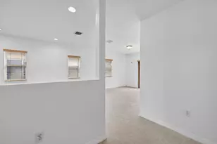 1975 NE 36th Ave, Homestead, FL 33033 - Photo 8