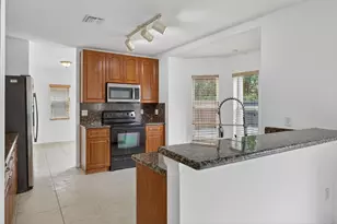 1975 NE 36th Ave, Homestead, FL 33033 - Photo 16
