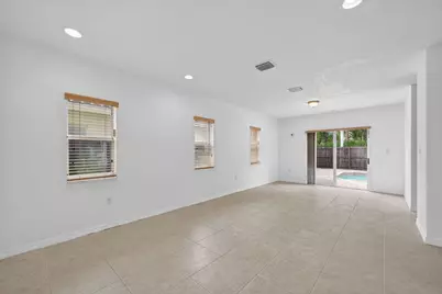 1975 NE 36th Avenue, Homestead, FL 33033 - Photo 10