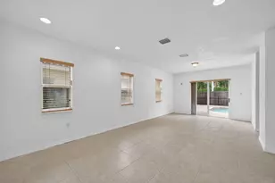 1975 NE 36th Ave, Homestead, FL 33033 - Photo 10