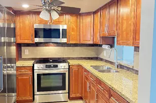 301 SE 3rd St, Dania Beach, FL 33004 - Photo 2