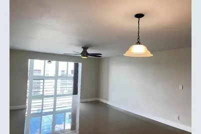 301 SE 3rd Street #606, Dania Beach, FL 33004 - Photo 6