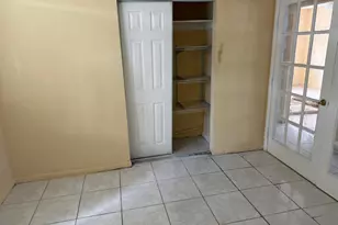 1676 W 10th St, Riviera Beach, FL 33404 - Photo 4