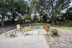2342 SE Seamist St, Port Saint Lucie, FL 34952 - Photo 14